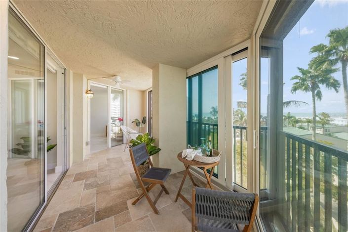 Image No.32-3 Bed Property for sale