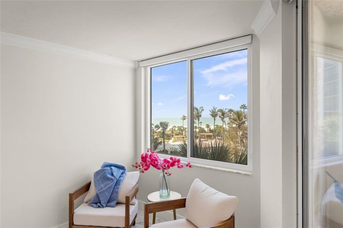 Image No.38-3 Bed Property for sale