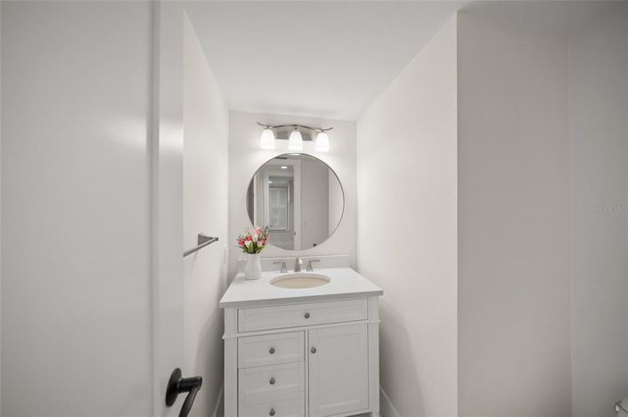 Image No.50-3 Bed Property for sale