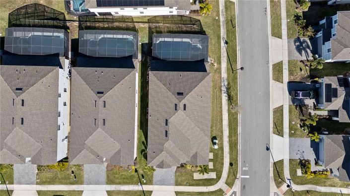 Image No.3-8 Bed Property for sale