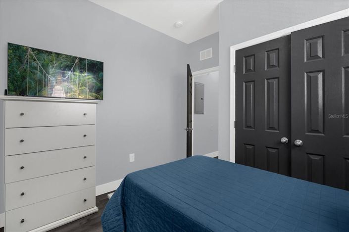 Image No.17-3 Bed Property for sale