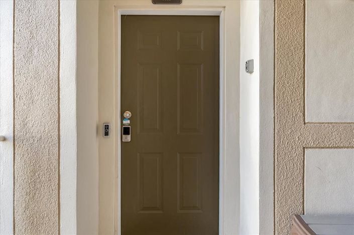 Image No.2-3 Bed Property for sale