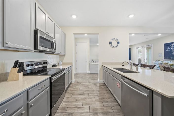 Image No.18-7 Bed Property for sale