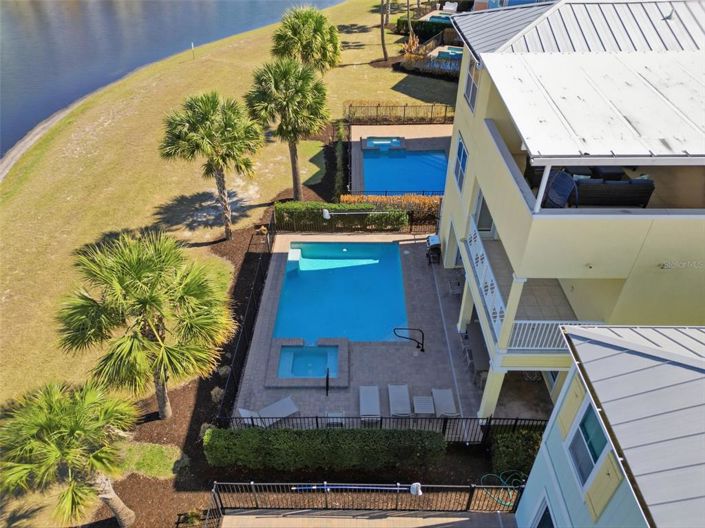 Image No.60-7 Bed Property for sale