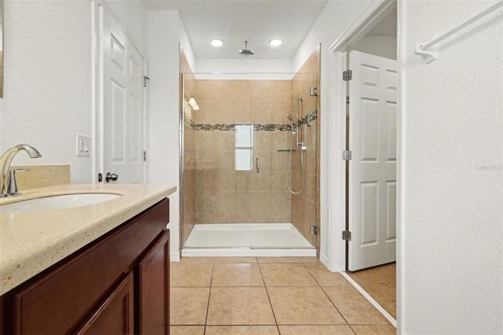 Image No.29-4 Bed Property for sale