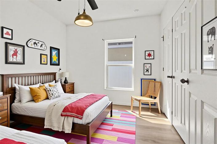 Image No.4-4 Bed Property for sale