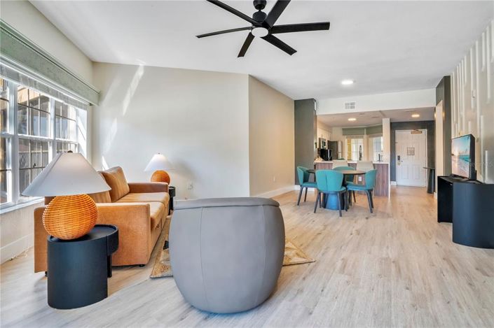 Image No.19-2 Bed Property for sale