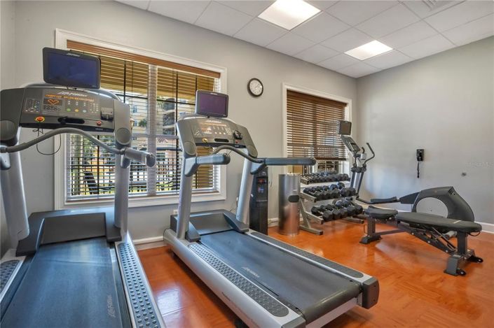 Image No.28-2 Bed Property for sale