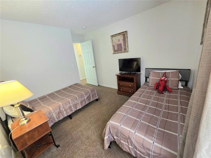 Image No.17-4 Bed Property for sale