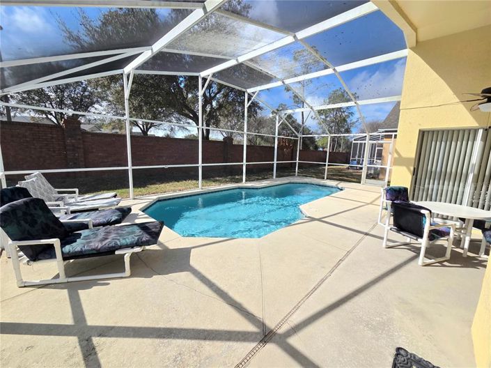 Image No.20-4 Bed Property for sale