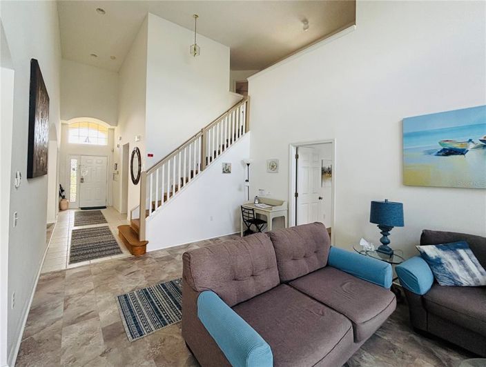 Image No.3-5 Bed Property for sale