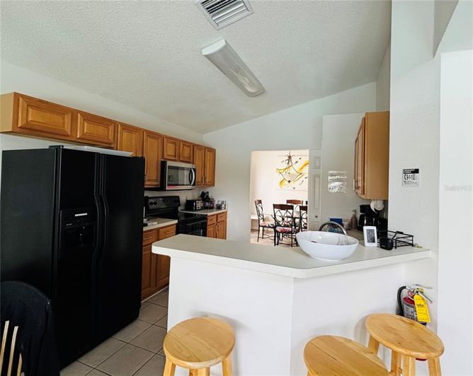 Image No.8-5 Bed Property for sale