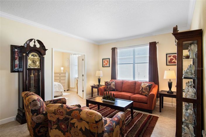 Image No.6-4 Bed Property for sale