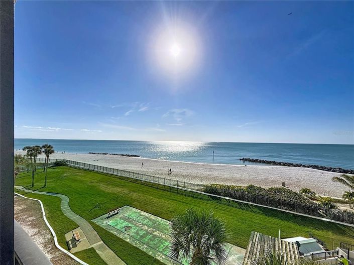 Image No.25-2 Bed Property for sale