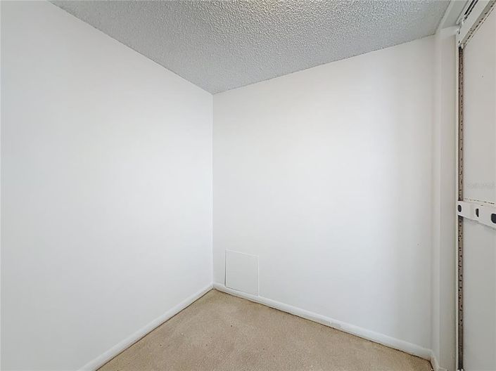 Image No.37-2 Bed Property for sale