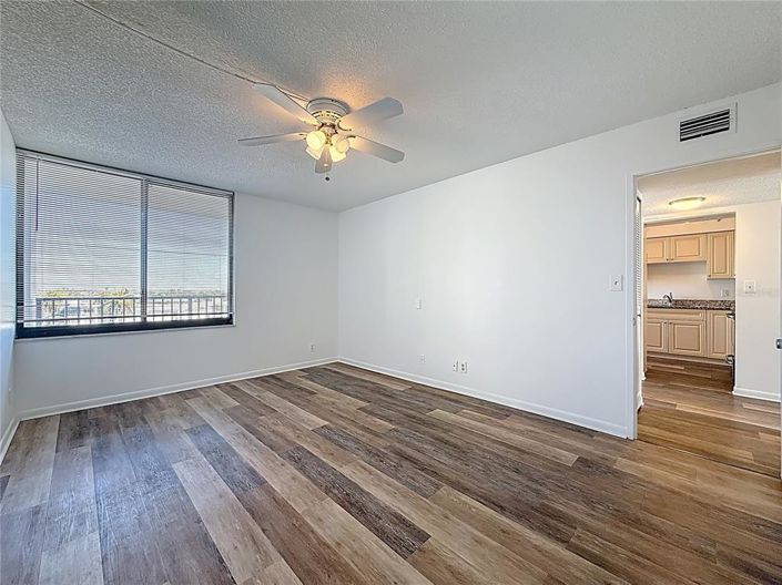 Image No.47-2 Bed Property for sale