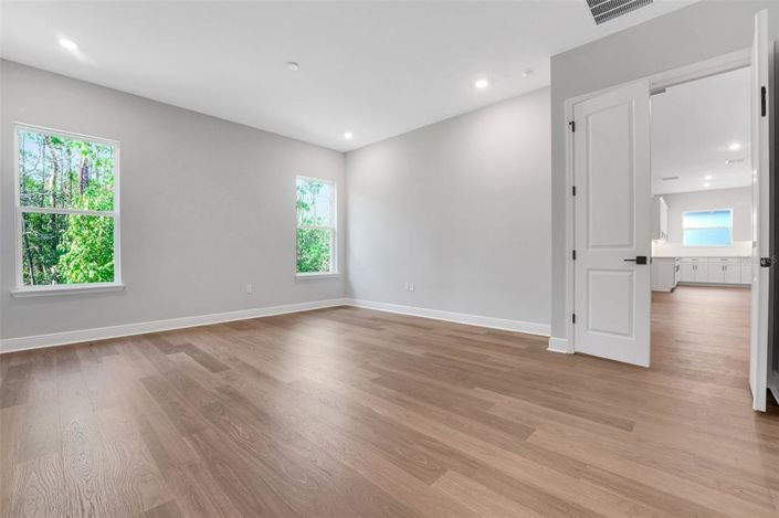 Image No.43-Propriété de 4 chambres à vendre à Windermere