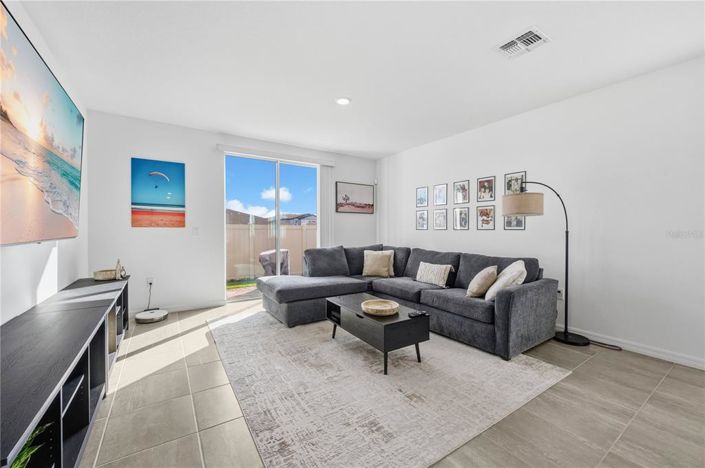 Image No.10-4 Bed Property for sale