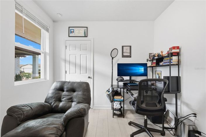 Image No.21-4 Bed Property for sale