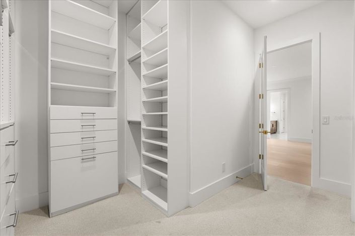 Image No.34-4 Bed Property for sale