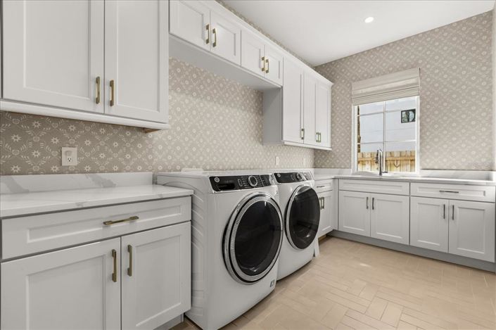 Image No.45-4 Bed Property for sale