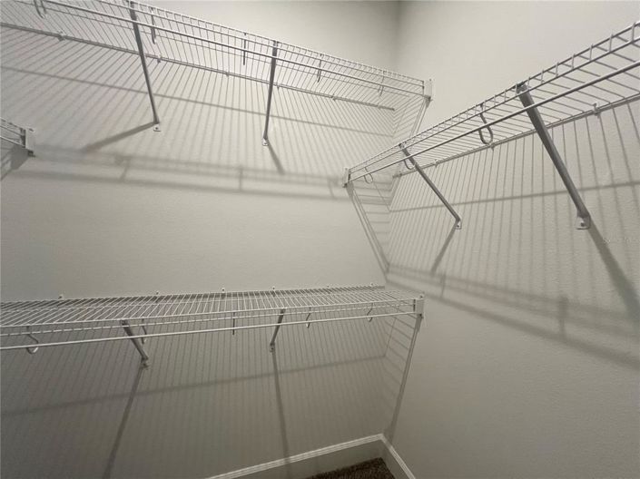 Image No.14-3 Bed Townhouse for sale