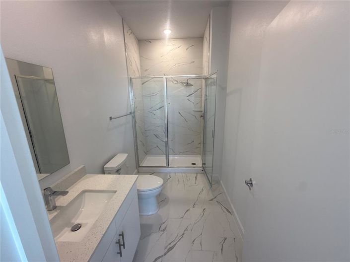 Image No.19-6 Bed Townhouse for sale