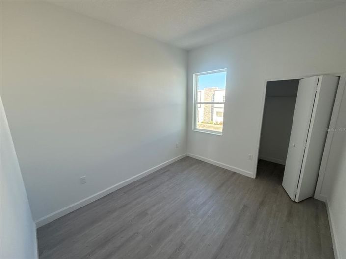 Image No.14-5 Bed Townhouse for sale