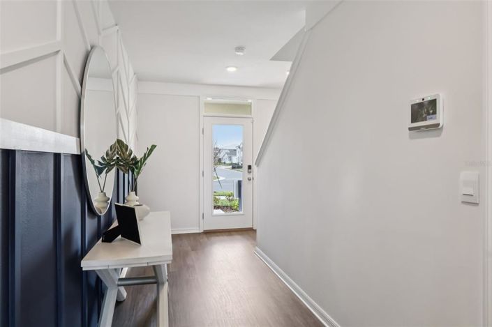 Image No.2-5 Bed Property for sale