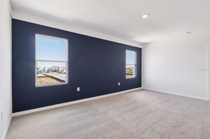 Image No.30-5 Bed Property for sale