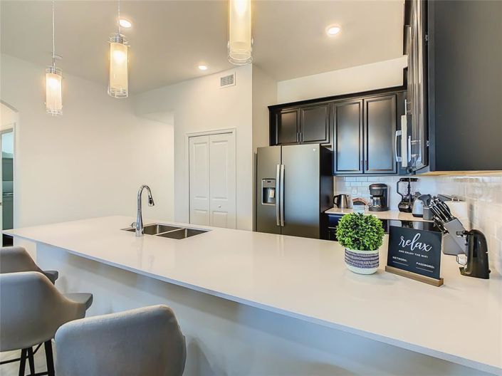 Image No.19-2 Bed Property for sale