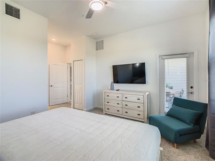 Image No.37-2 Bed Property for sale