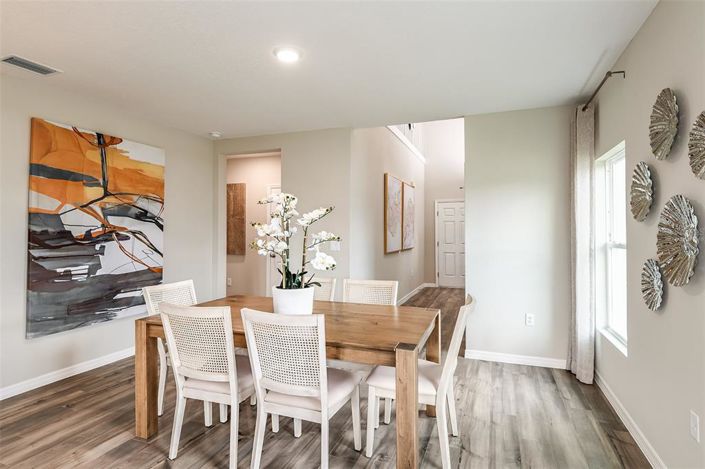 Image No.8-5 Bed Property for sale