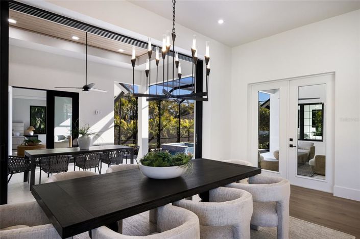 Image No.29-4 Bed Property for sale