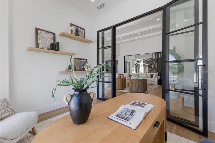 Image No.32-4 Bed Property for sale