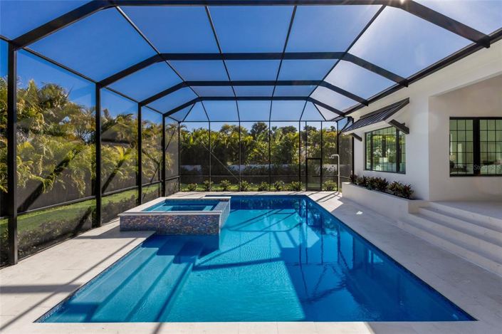 Image No.54-4 Bed Property for sale