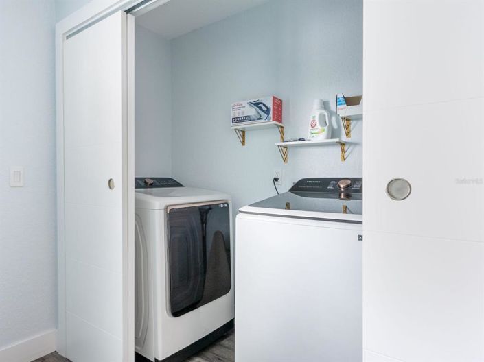 Image No.32-5 Bed Property for sale