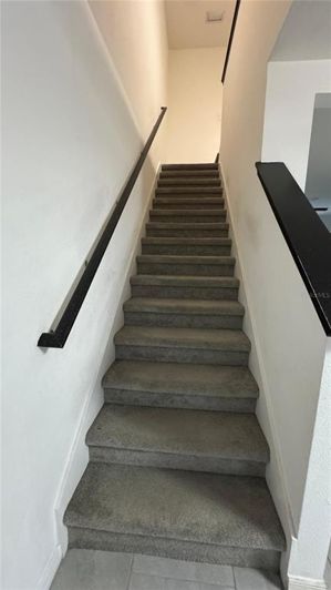 Image No.9-3 Bed Townhouse for sale