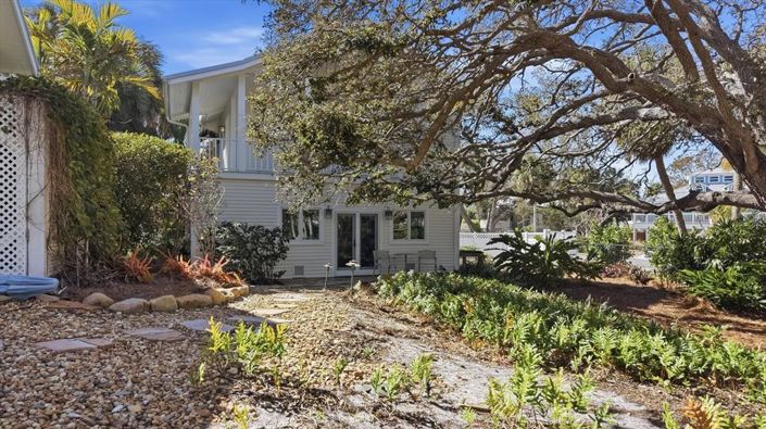 Image No.46-5 Bed Property for sale