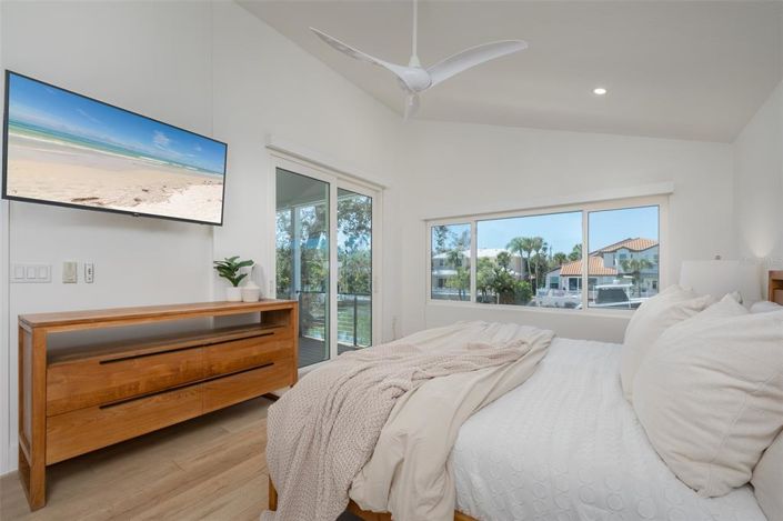 Image No.16-4 Bed Property for sale