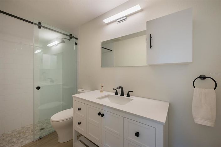 Image No.32-4 Bed Property for sale