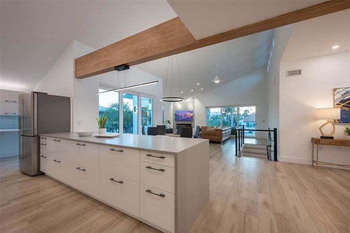 Image No.52-4 Bed Property for sale