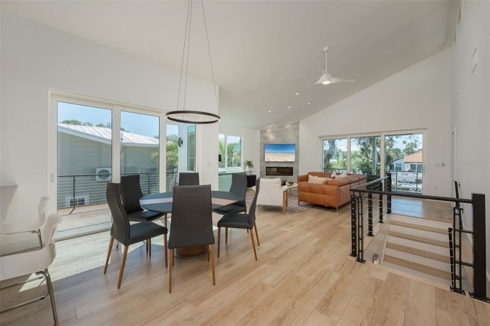 Image No.55-4 Bed Property for sale