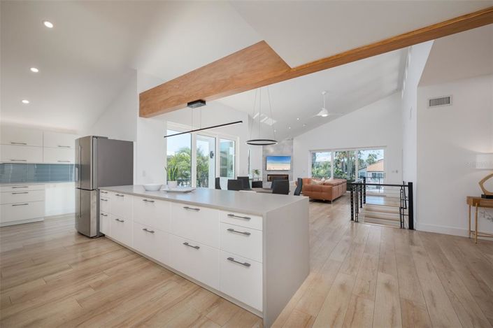 Image No.59-4 Bed Property for sale