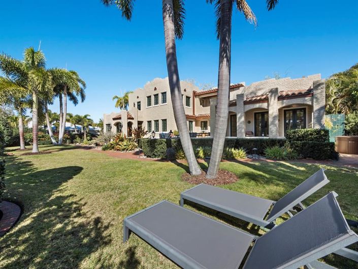 Image No.19-4 Bed Property for sale