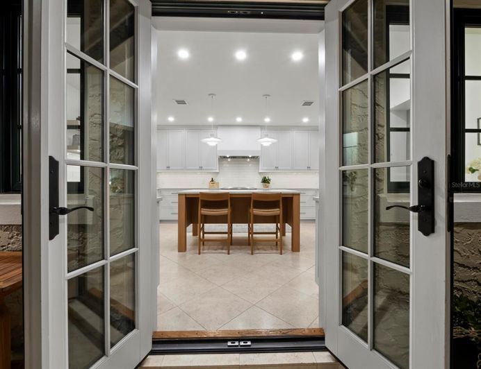 Image No.31-4 Bed Property for sale