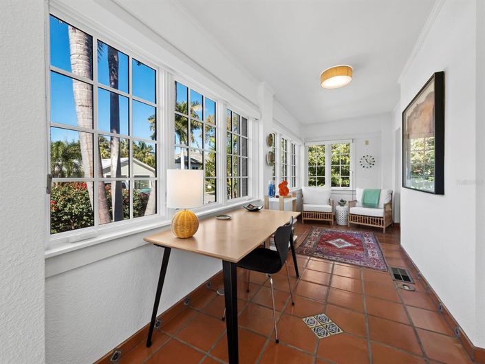 Image No.37-4 Bed Property for sale