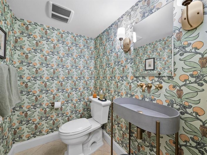 Image No.40-4 Bed Property for sale