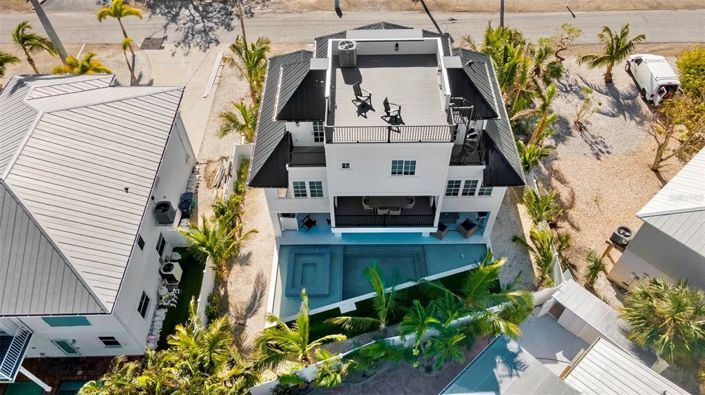 Image No.46-4 Bed Property for sale