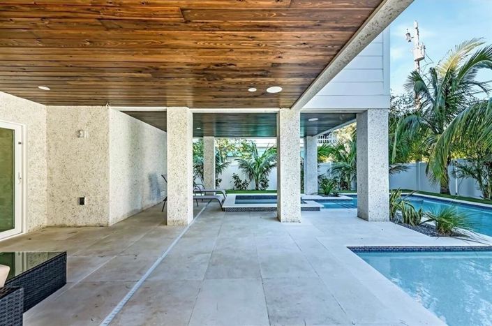 Image No.39-7 Bed Property for sale